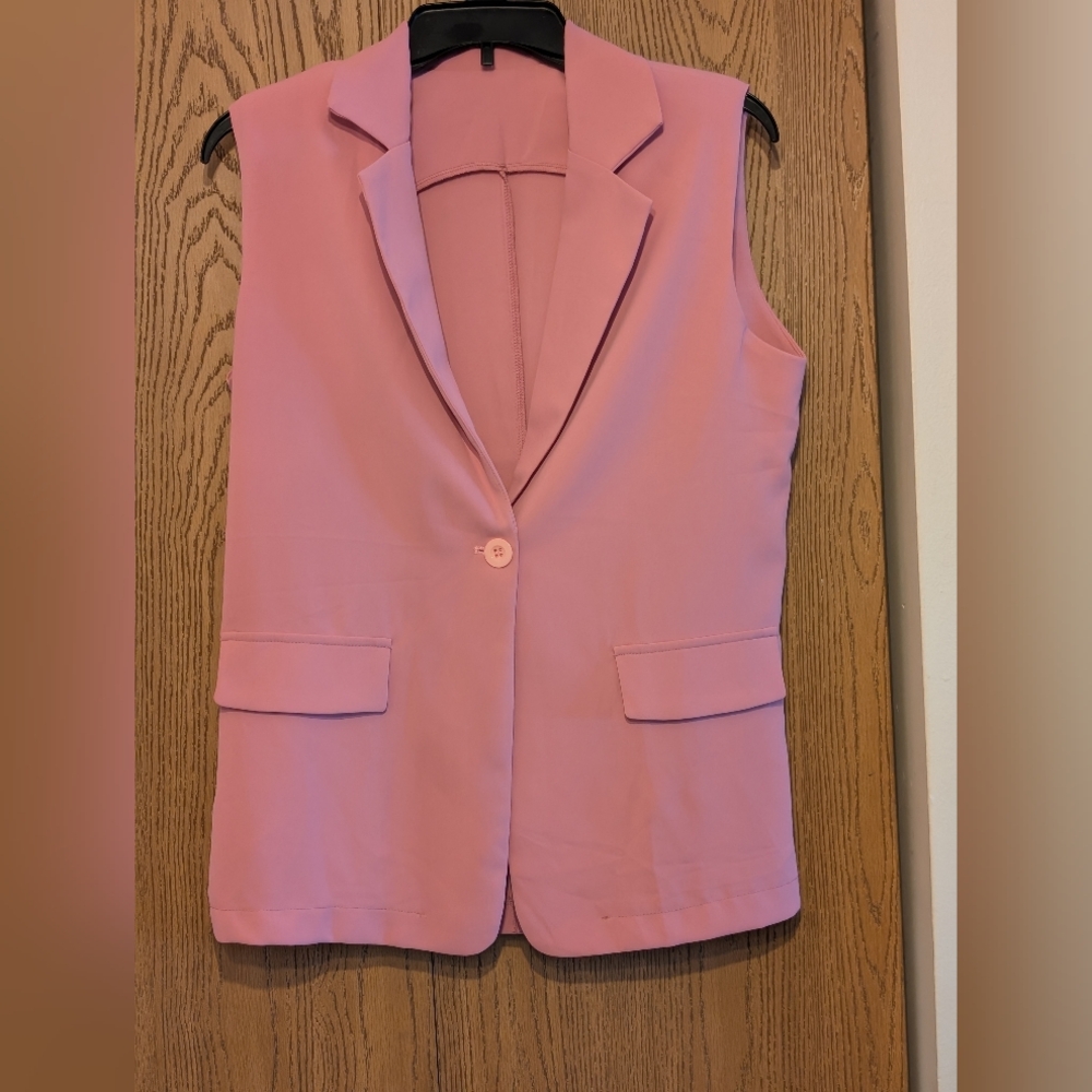 Chic Pink Sleeveless Blazer
